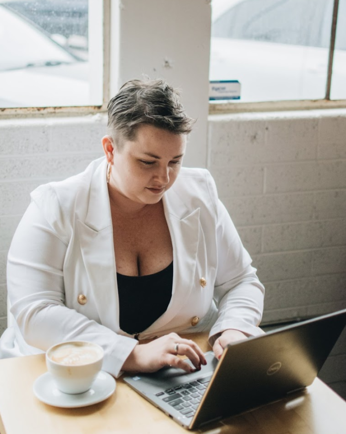 Brianne Working at Coffee Shop in White Plus Size Lane Bryant Blazer