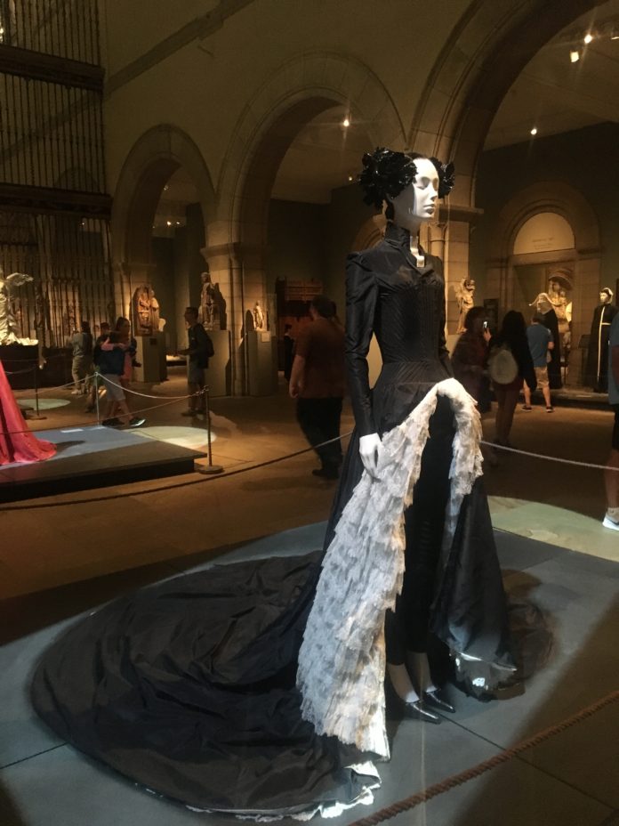 Heavenly Bodies: Fashion & the Catholic Imagination | Blogger Review ...