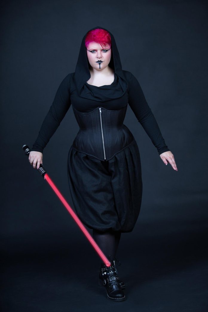 11+ Places to Buy Plus Size Cosplay Costumes - The Huntswoman