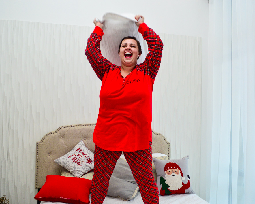 Red plaid plus size holiday pajamas