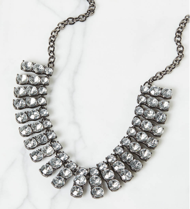 Statement necklace jewelry for plus size holiday outfit