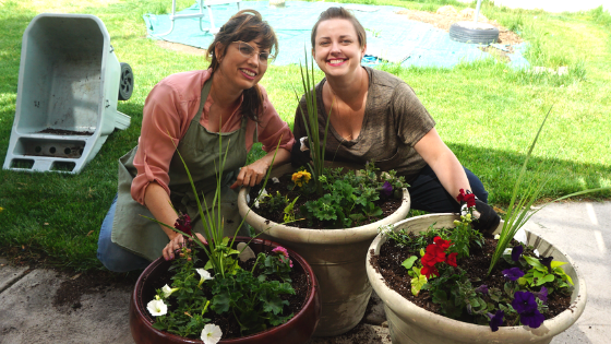 Plant Large Outdoor Flower Pots, How To Plant Large Patio Pots
