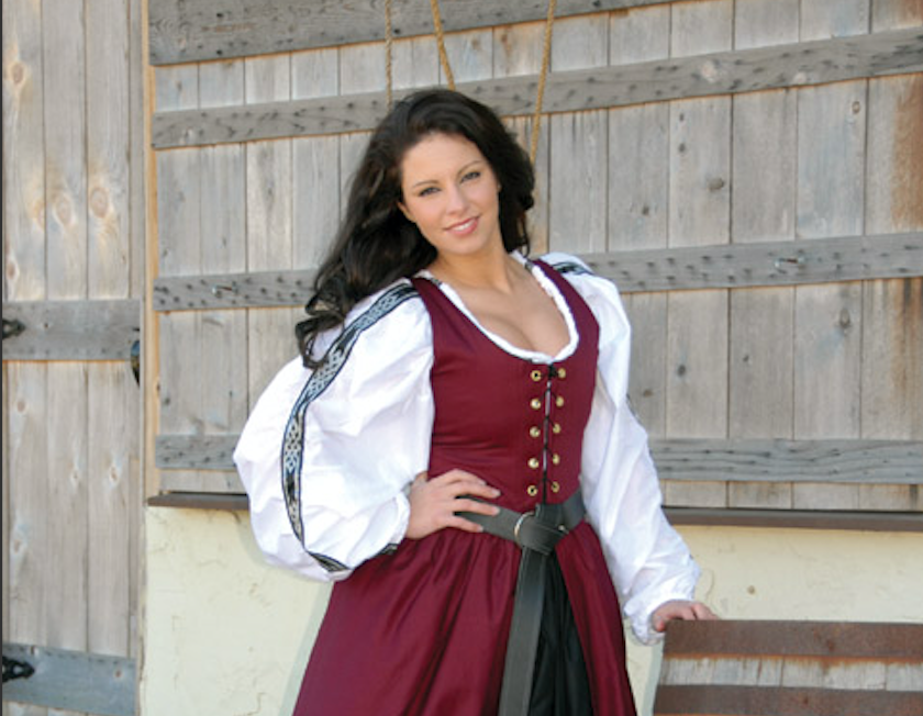 Where to Buy Plus Size Renaissance & Period Costumes