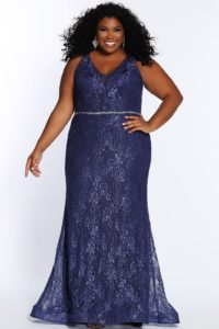 Plus Size Holiday Party Dresses - Where to Shop in 2023 | 7+ Brands ...
