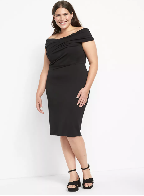 Plus Size Valentine's Day Outfits for Night -little black dress