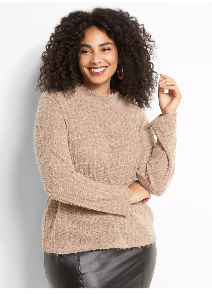 Plus size dark academia outfit