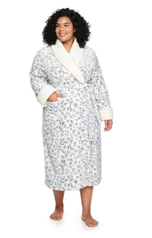 Where to Buy Plus Size Robes | 15+ Cozy Options - The Huntswoman