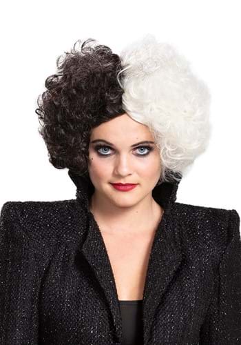 Plus Size Cruella Costume - short curly wig